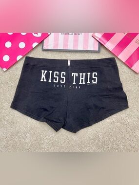Victoria’s Secret PINK Black Cotton “KISS THIS” Ruched BoyShort Panties Small S
